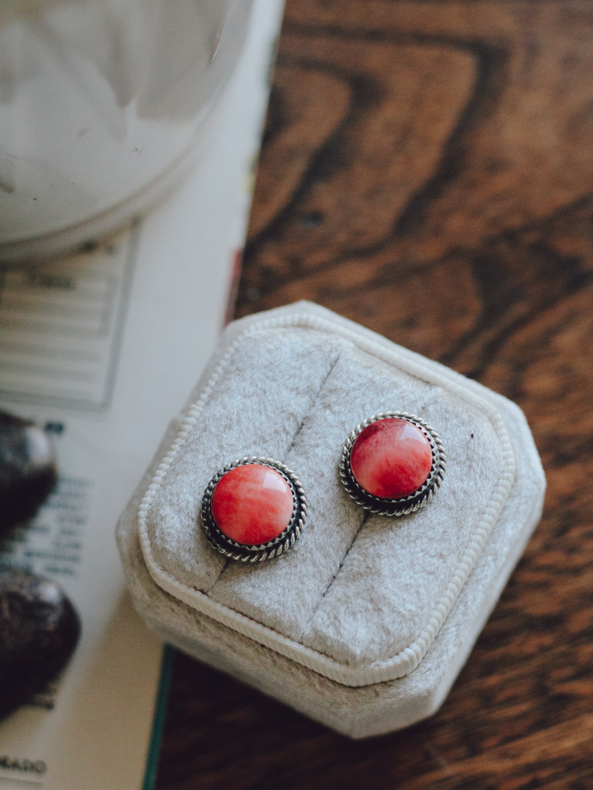 Ace • Spiny Oyster Studs