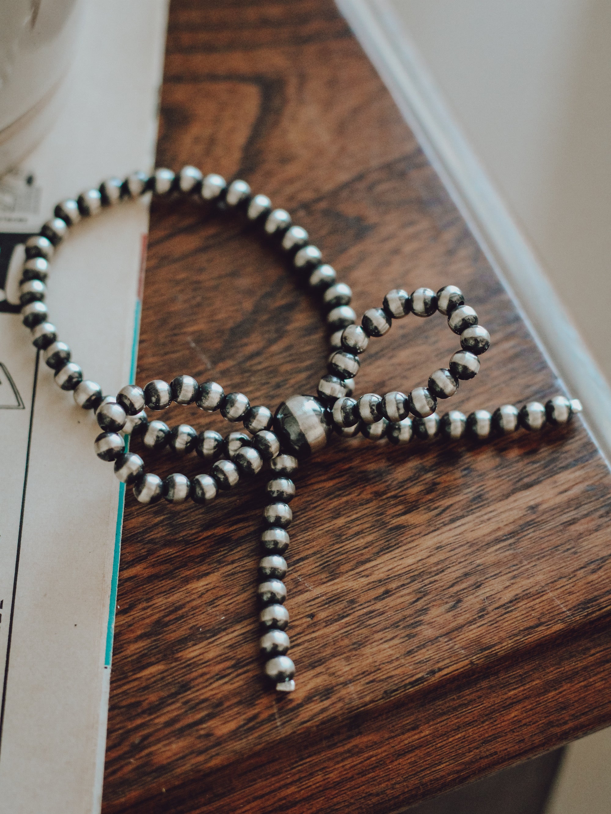 Pearl Bracelet • Bow
