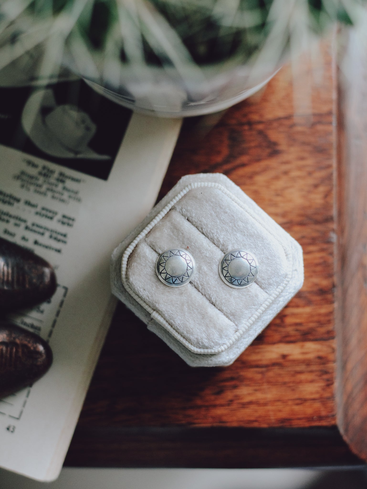 Flint • Silver Studs