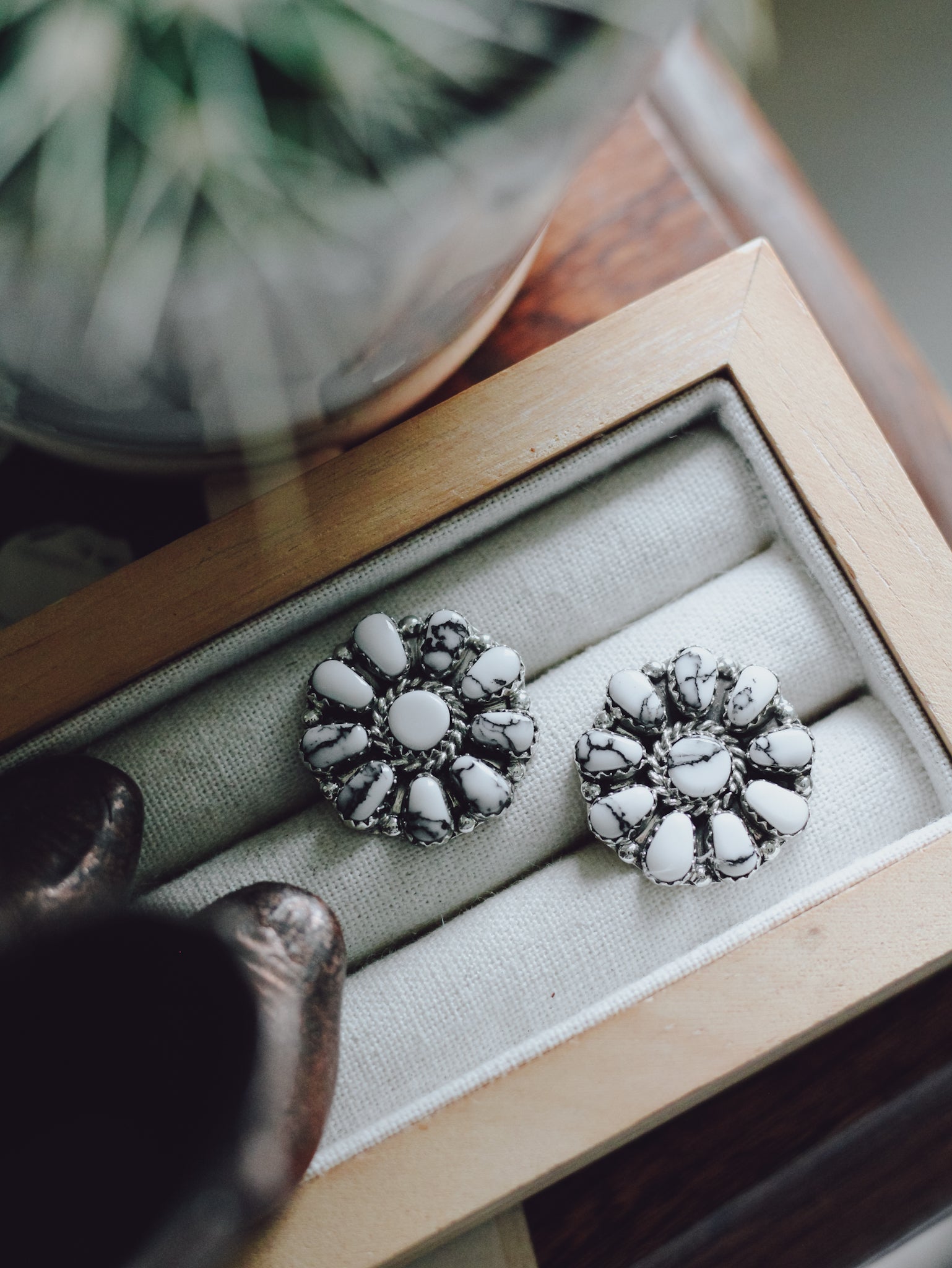 Waylon • White Buffalo Studs