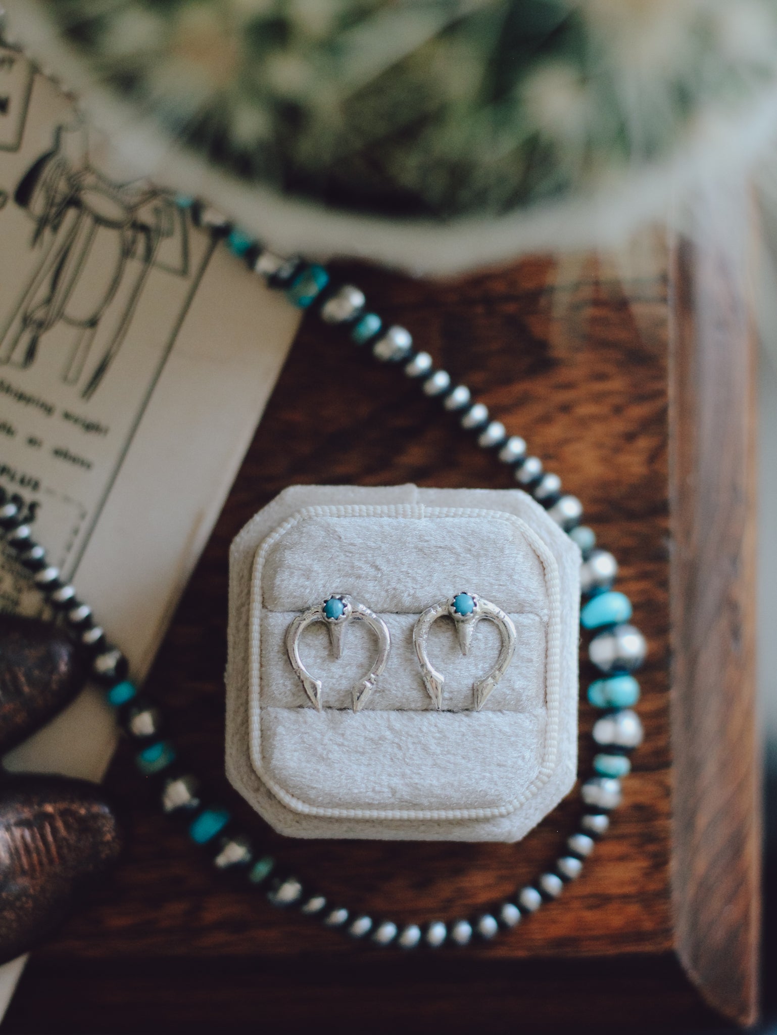 Mini Naja • Studs