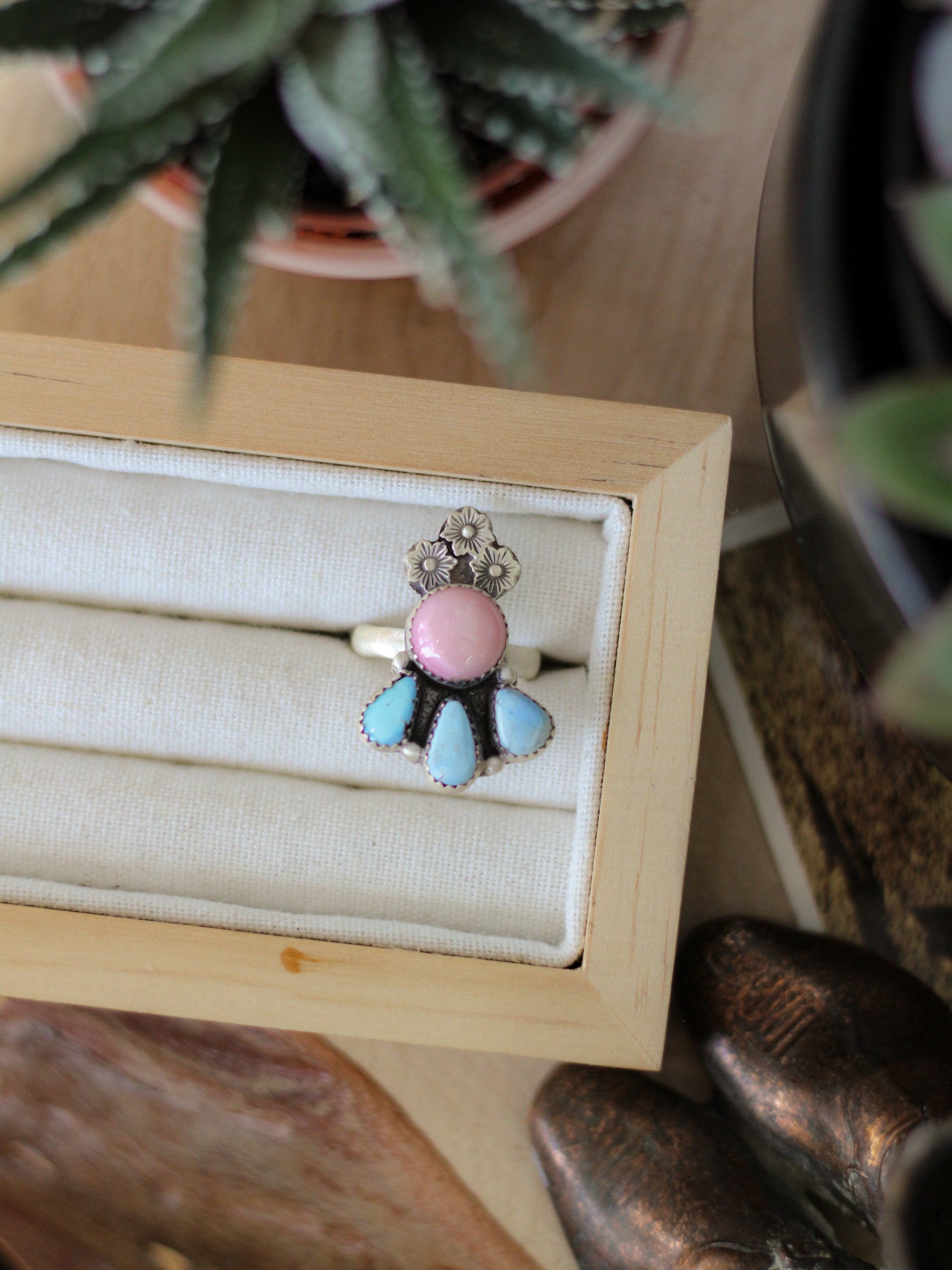 Hart • Pink Conch Ring