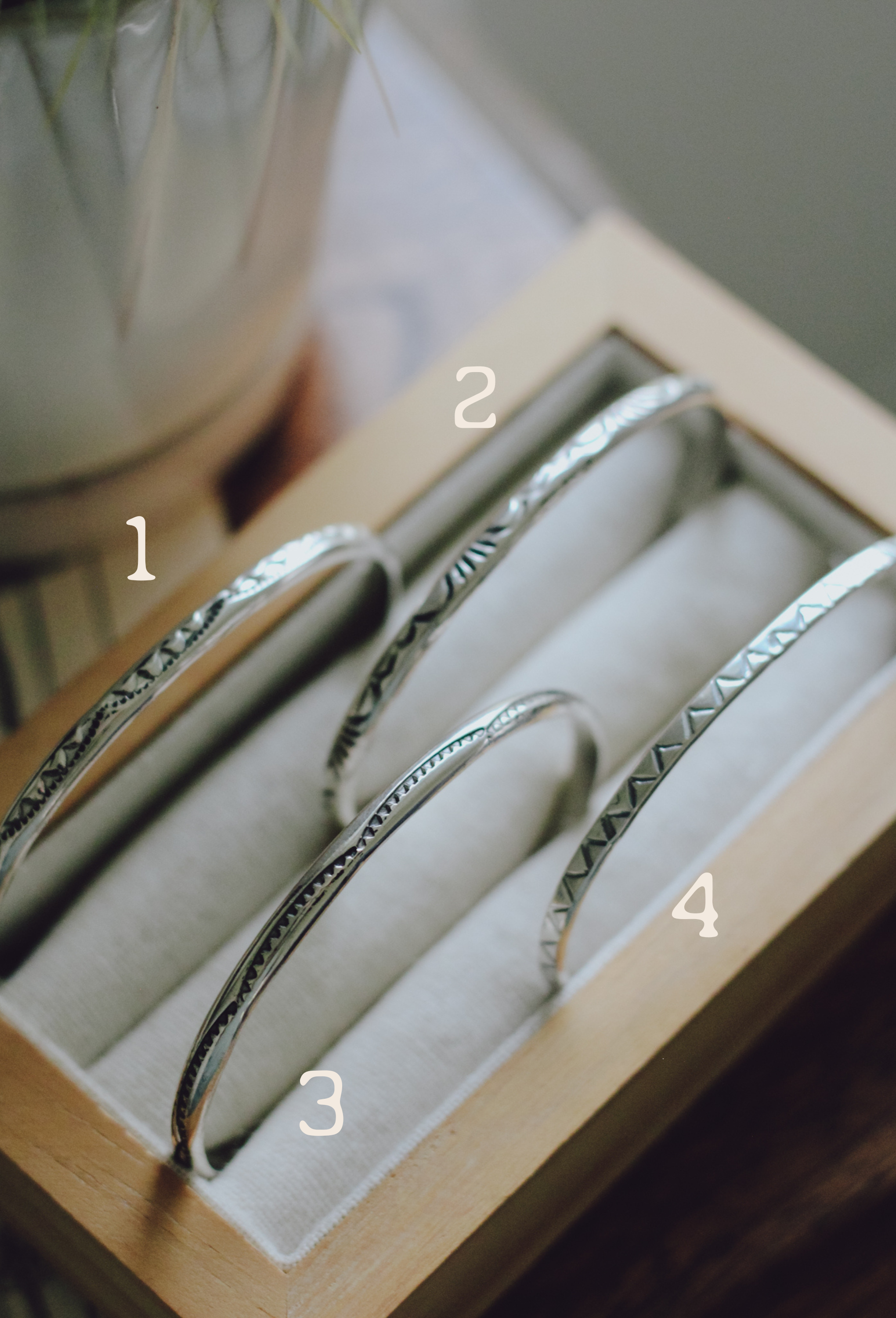 Overo • Cuff