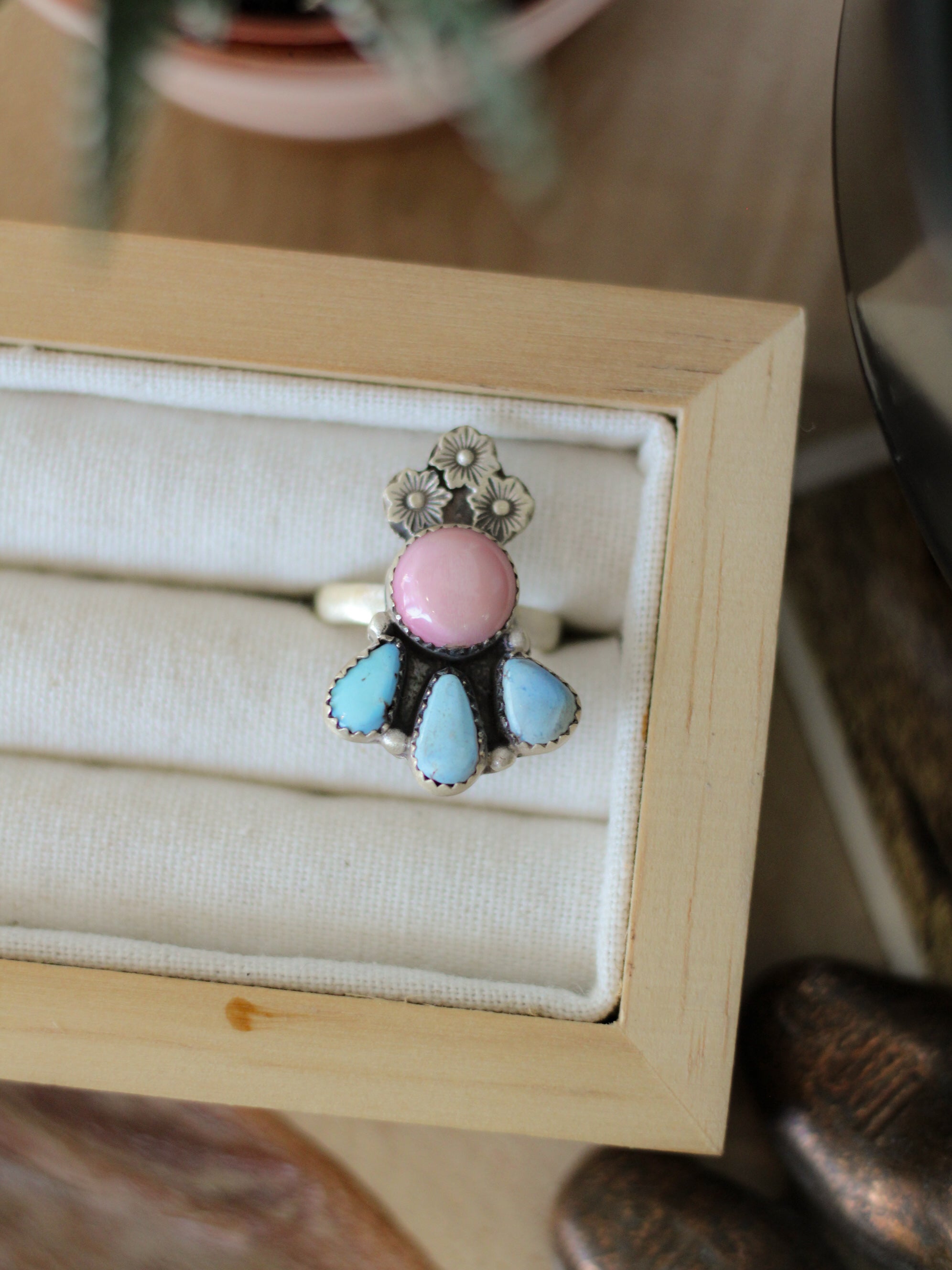 Hart • Pink Conch Ring