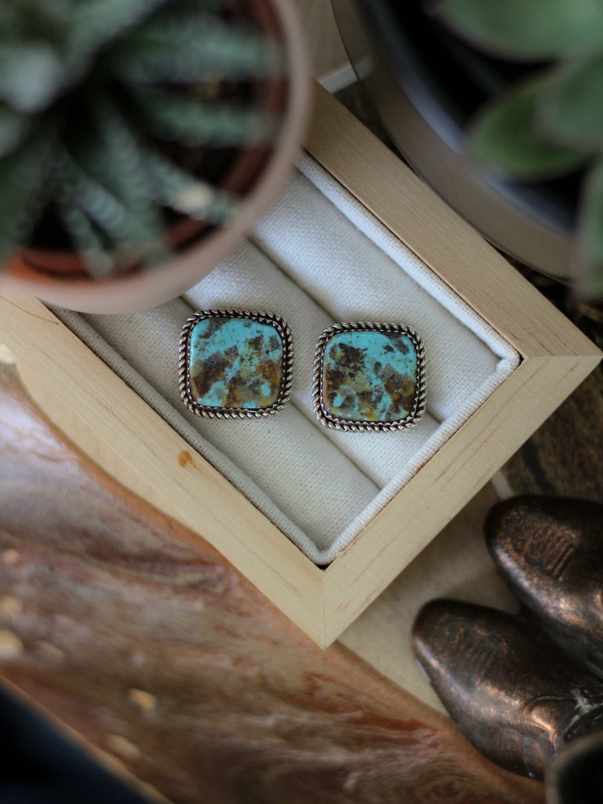 Nash • Turquoise Studs