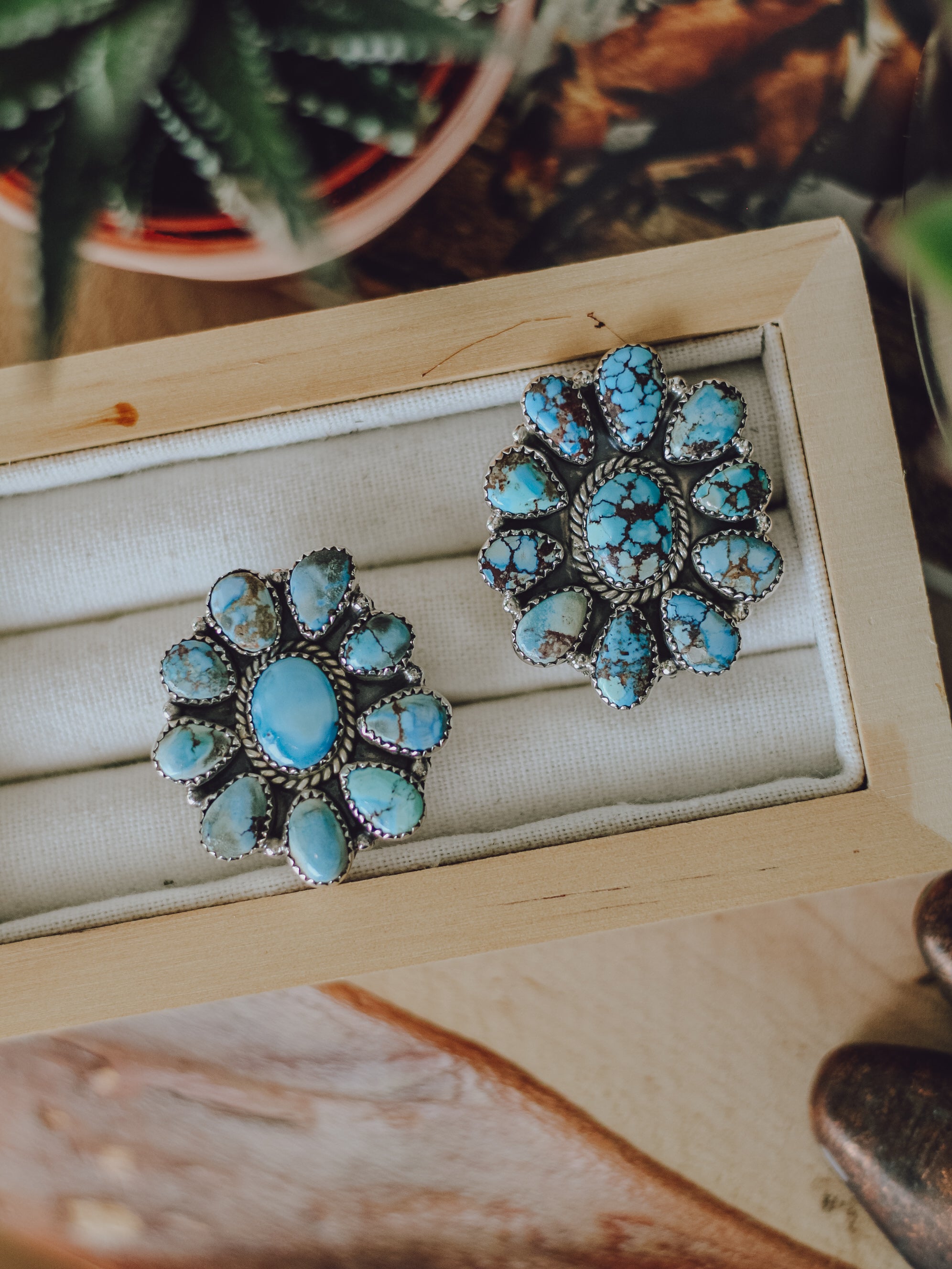 Rayne • Golden Hills Adjustable Cluster Ring
