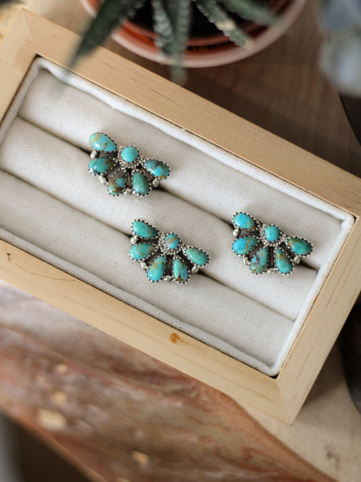 Brooks • Kingman Turquoise Half Cluster Ring