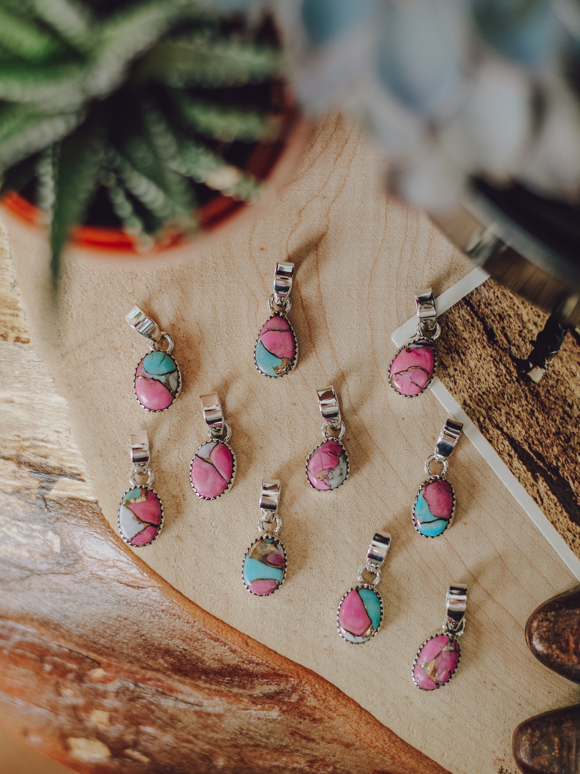 Sorrel • Cotton Candy Pendant