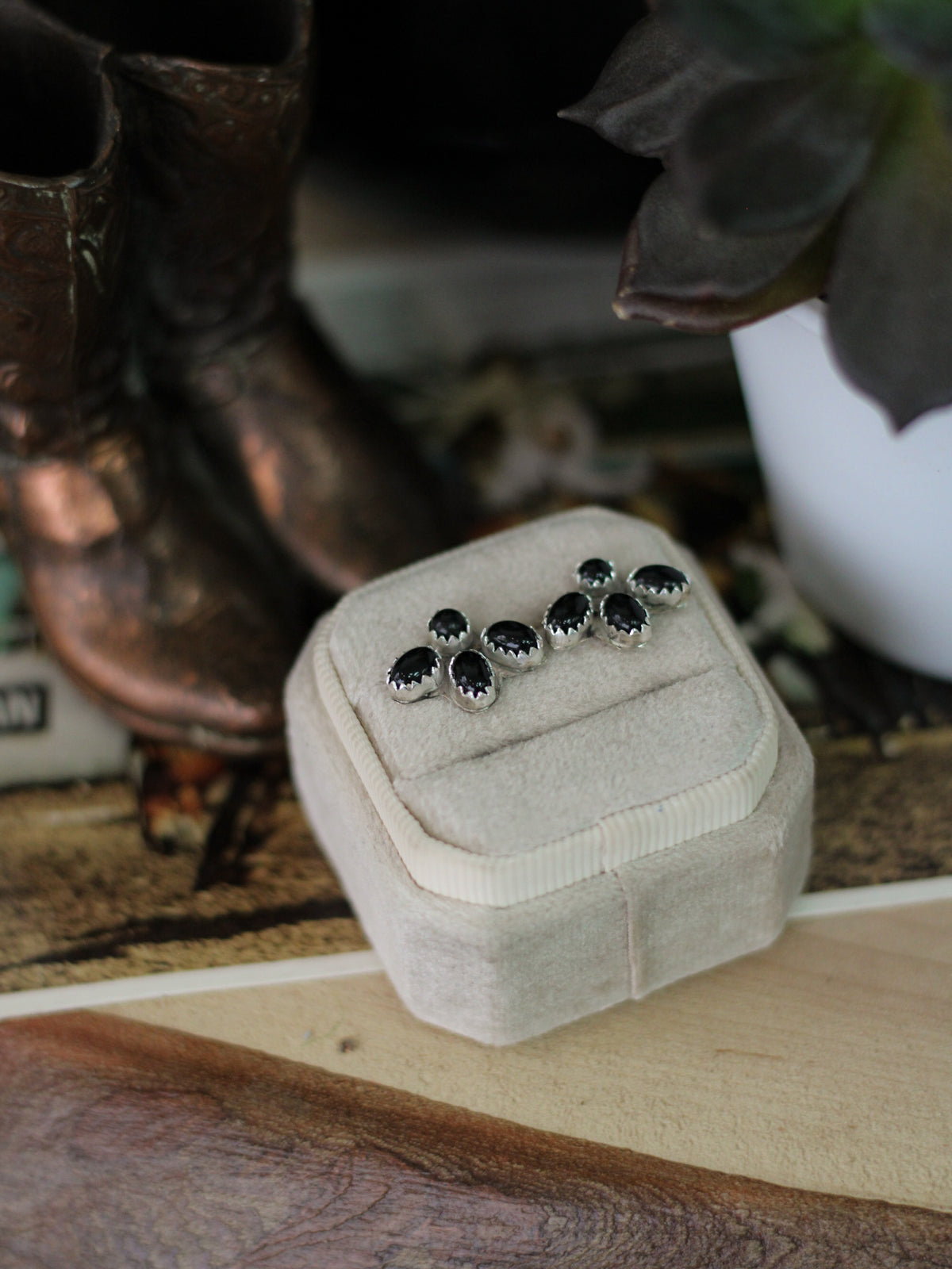 Smith • Black Onyx Studs
