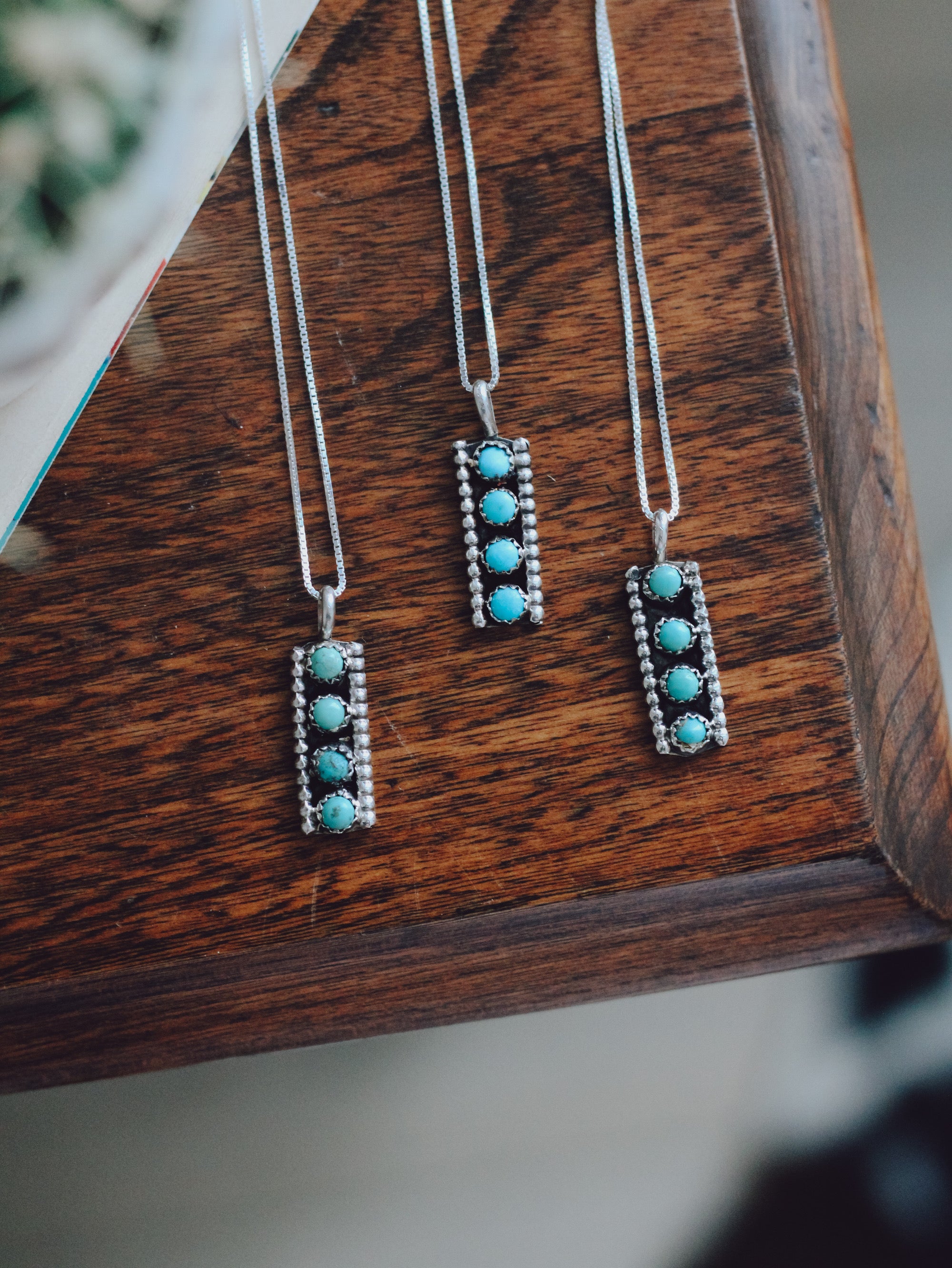 Jennings • Pendant