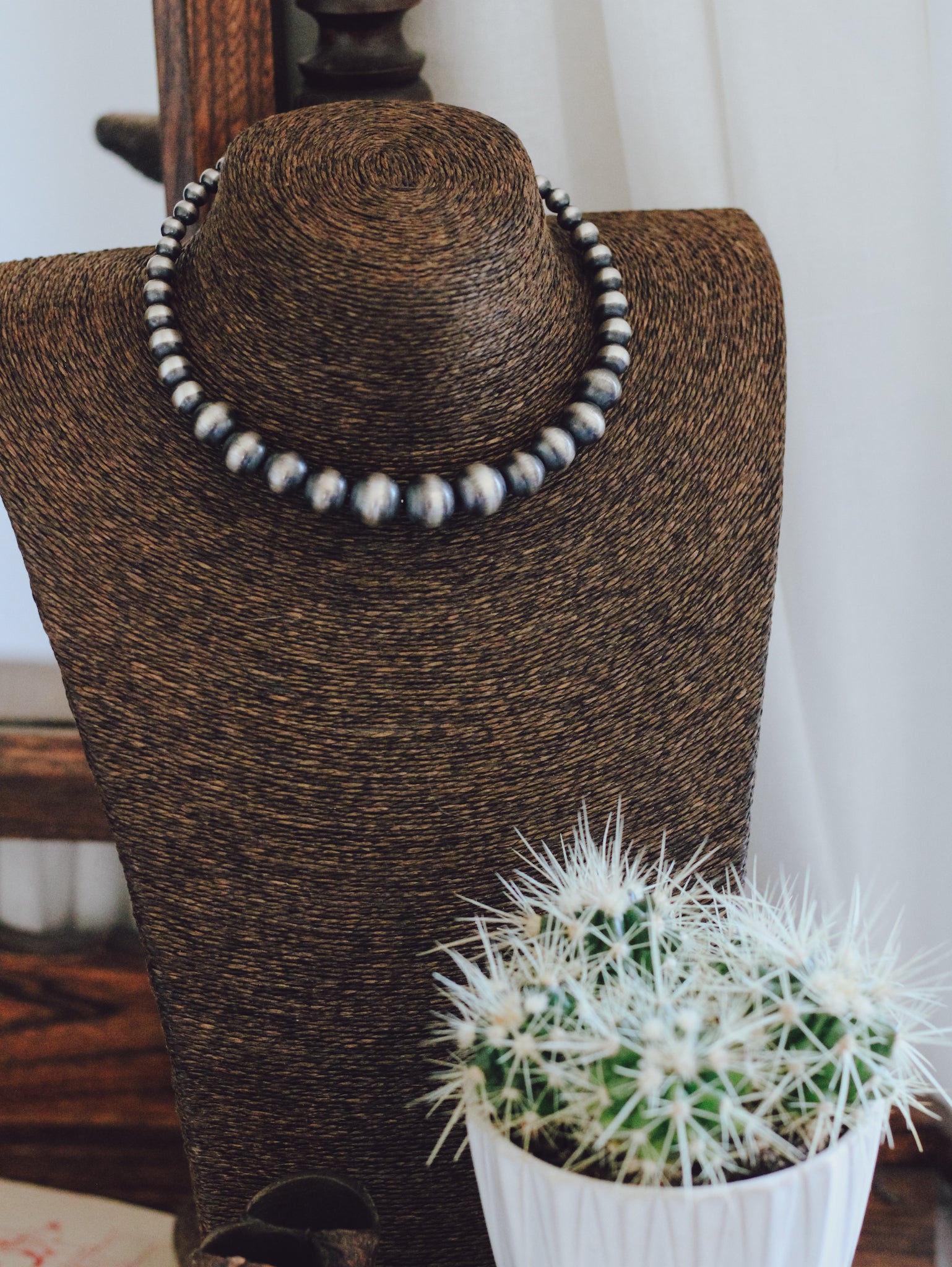 Pearls • 5mm - 12mm Choker