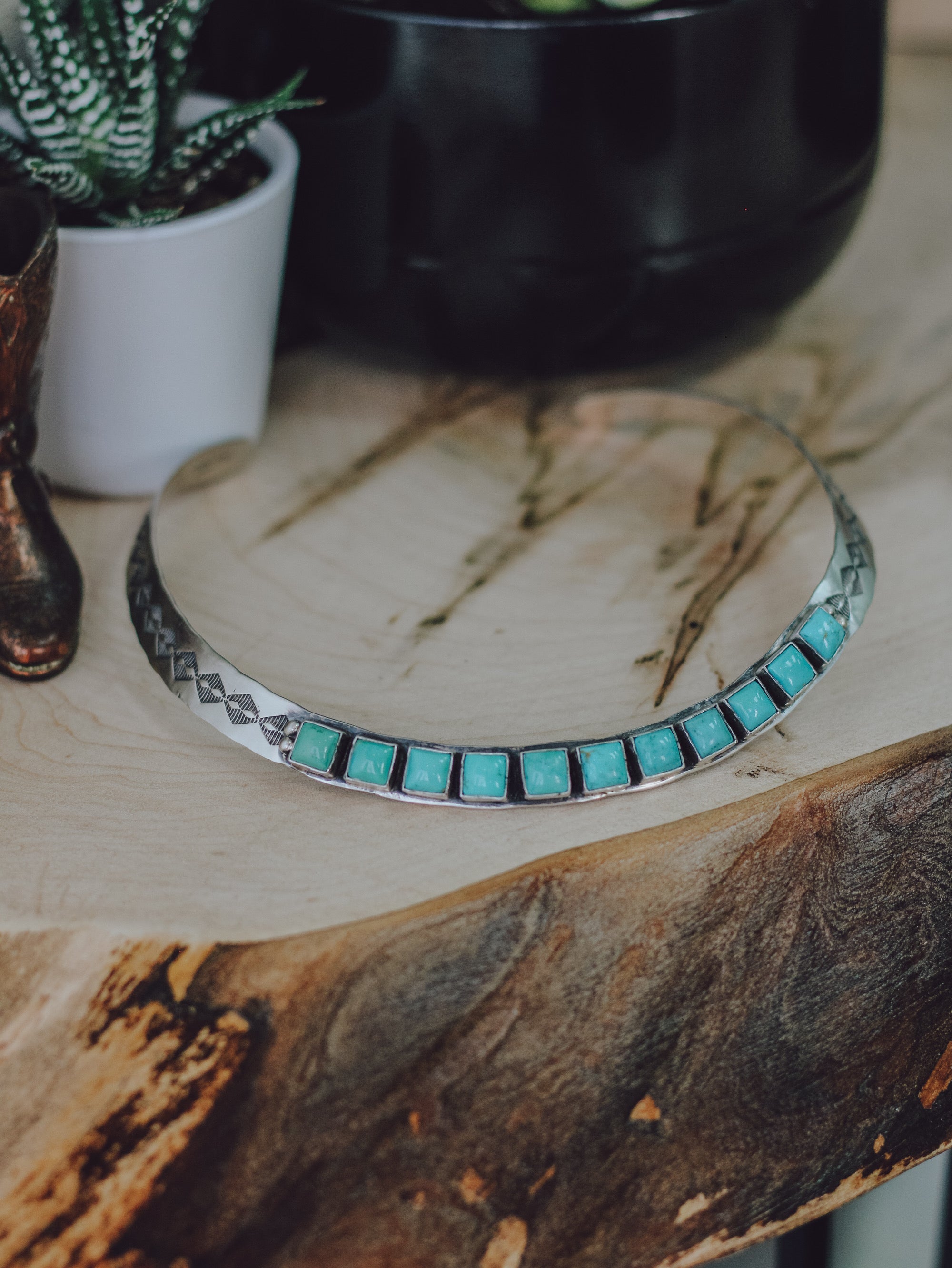 Briley • Turquoise Collar Necklace